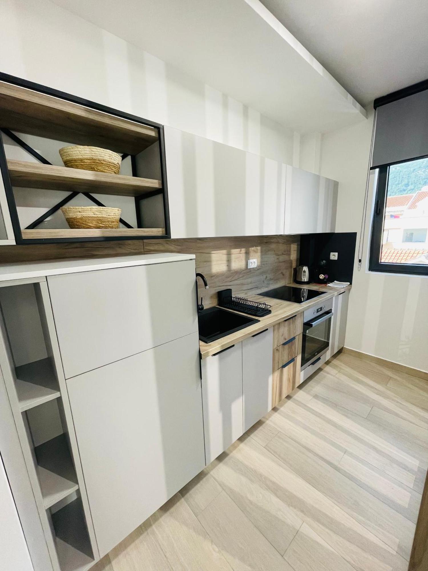 Dora Family Apartments Будва Экстерьер фото